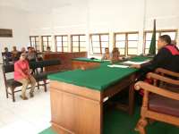 5 Orang Penjual Miras Tanpa Ijin, Jalani Sidang Tipiring di PN Bojonegoro