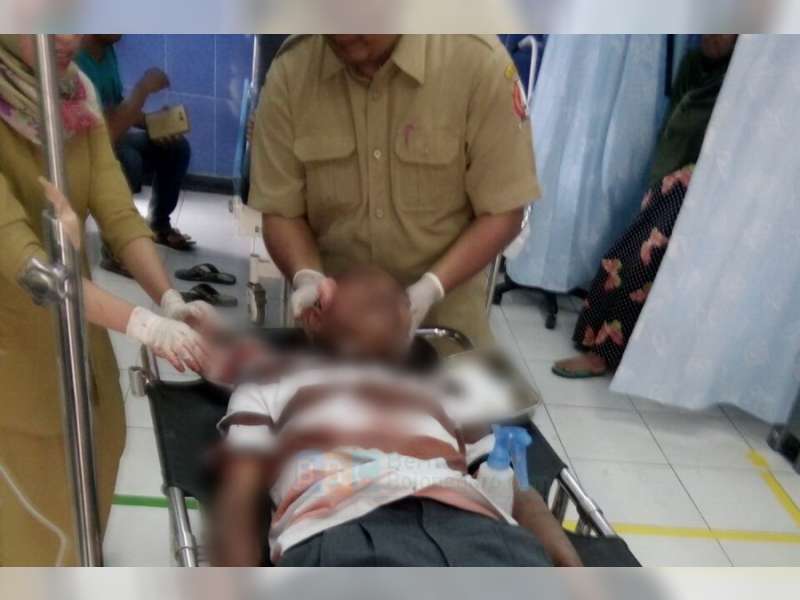 Tak Hati-Hati Belok, Pengendara Suzuki Tornado Ditabrak Vixion di Baureno