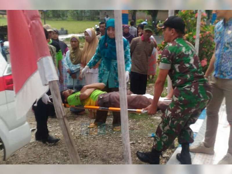 Ambil Lajur Kanan, Honda Beat Ditabrak Suzuki Carry, Pengendara Motor Patah Kaki