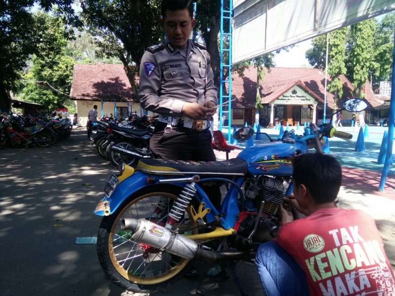 Barang Bukti Kendaraan Bermotor Hasil Tilang, Sebelum Diambil Wajib Dilengkapi Sesuai Standart
