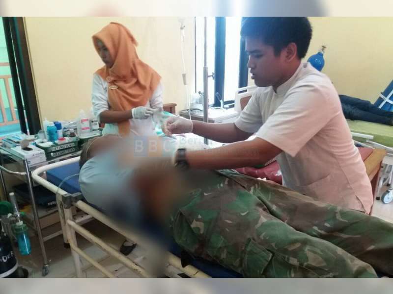 Supra X Seruduk Honda Win di Dander, Kedua Pengendara Alami Luka-Luka