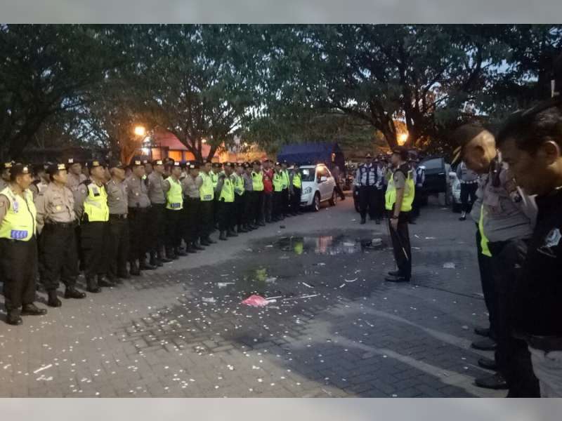 Kapolres Pimpin Langsung Pengamanan Laga Persibo Kontra Putra Jombang