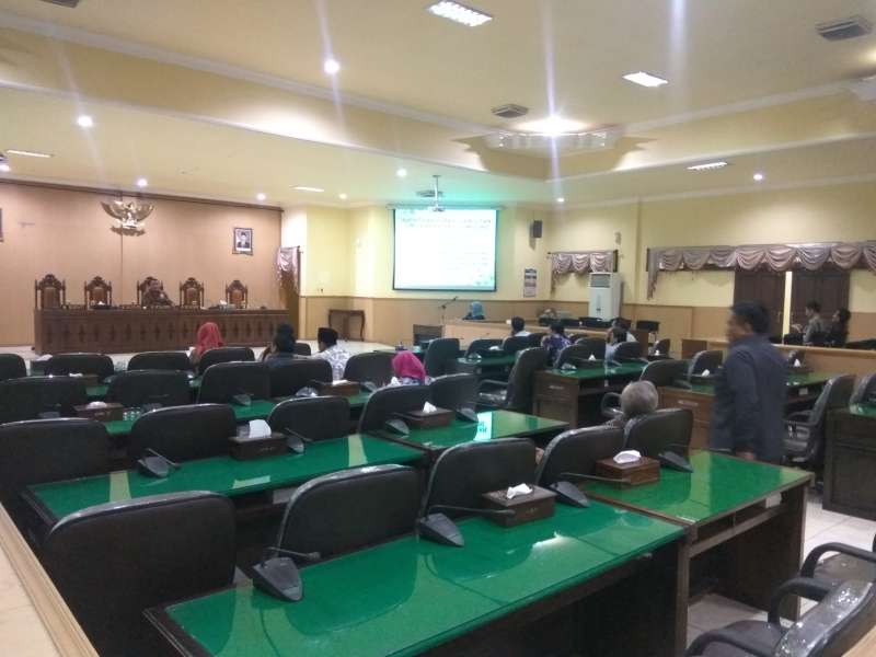 Komisi A Sayangkan Penertiban PKL di Jalan Jaksa Agung Suprapto