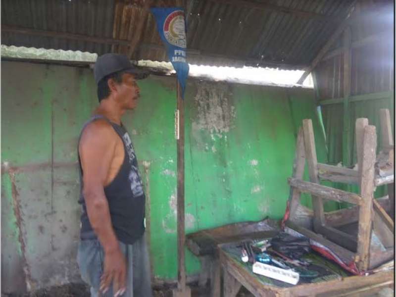 PKL Keluhkan Solusi dari Satpol-PP yang Mematikan&nbsp;Usaha Mereka