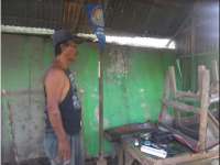 PKL Keluhkan Solusi dari Satpol-PP yang Mematikan&nbsp;Usaha Mereka