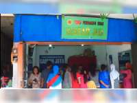 Jelang Masuk Sekolah Tahun Ajaran Baru, Toko Emas pun Ramai