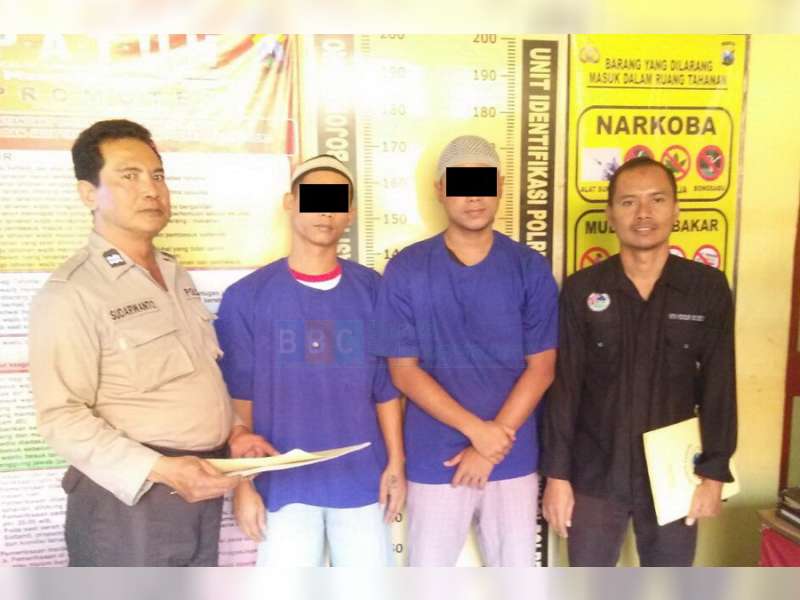 Polres Bojonegoro Limpahkan 2 Tersangka Kasus Sabu ke JPU Kejaksaan Negeri