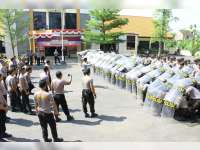 Polres Bojonegoro Gelar Latihan Sistim Pengamanan Mako dan Penanganan Unjuk Rasa
