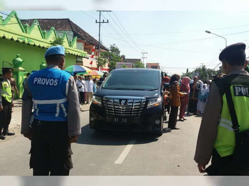 Polres Bojonegoro Siapkan Pengamanan VIP Pada Kunjungan Mensos di Bojonegoro