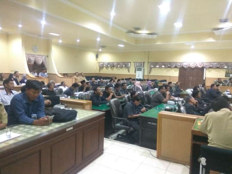 Paripurna Terancam Batal Lagi Gara - Gara Bupati dan Wakil Bupati Tidak Hadir