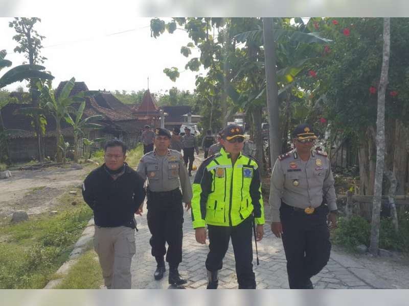 Kapolres Bojonegoro Pimpin Langsung Pengamanan Unras di Lokasi Proyek ECW JTB