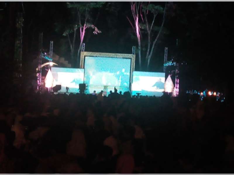 Digelar Terbuka, Grand Final Kange Yune Dipadati Ribuan Warga