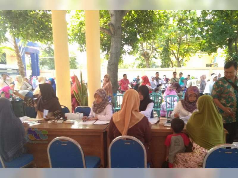 1.437 Orang Warga Kecamatan Kapas, Terima Bantuan Program Keluarga Harapan