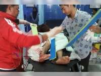 Diduga Pengendara Mengantuk, Supra X Ditabrak MPU, Pengendara Motor Luka Berat