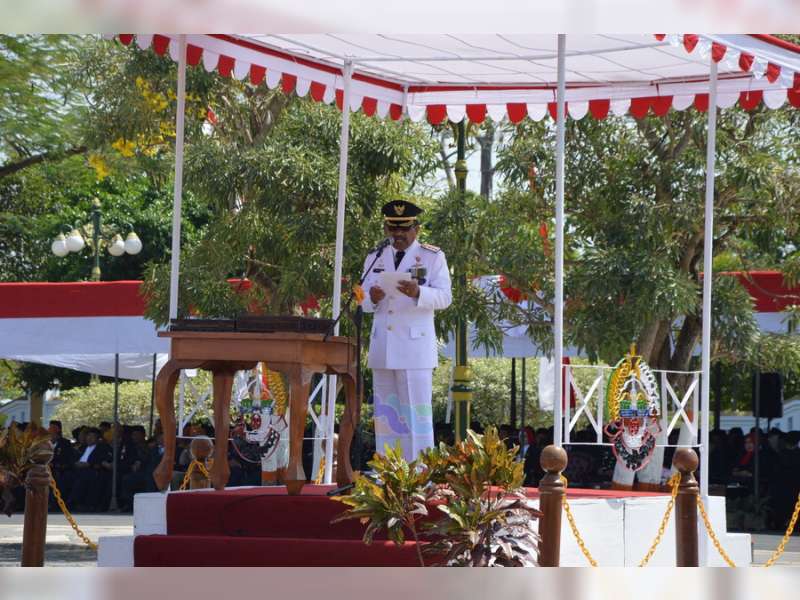 Usai Upacara Peringatan HUT RI ke-72, Bupati Blora Lantik Kades Terpilih Pilkades Serentak