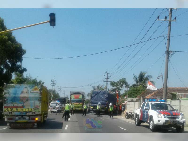 Kemudi Tidak Berfungsi Dengan Baik, Truk Tabrak Motor, Pengendara Motor Meninggal Dunia