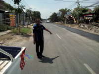 Kurang Hati-Hati,  Pengendara Motor Tubruk Truk Dari Belakang