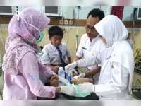 Hendak Menyeberang Jalan, Seorang Pelajar di Balen Ditabrak Motor