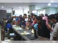 Warga Keluhkan Lambatnya Penyelesaian Legalisir Berkas di Dispendukcapil