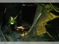 Diduga Rem Blong, Truk Tabrak Motor dan Rumah, 3 Orang Luka Berat