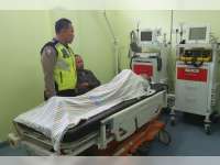 Diduga Mengantuk, Motor Tabrak Truk, Pengendara Motor Meninggal Dunia di RS