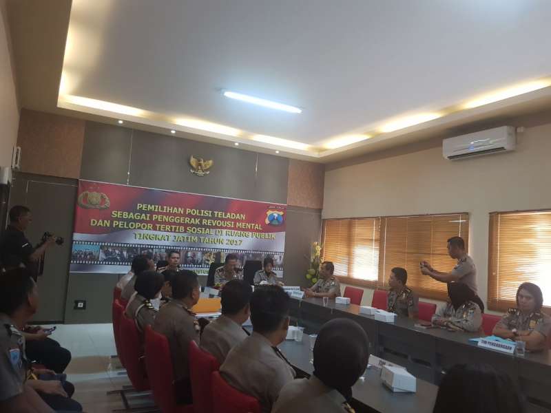 Anggota Polres Bojonegoro Raih Peringkat Kedua, Polisi Teladan Tingkat Polda Jatim