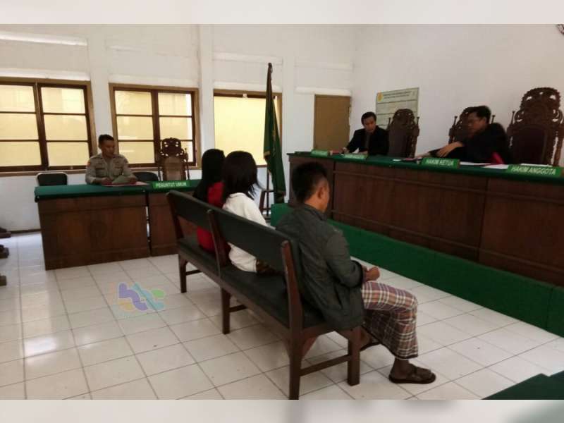 2 Orang PSK dan Seorang Tamu Yang Terjaring Operasi, Jalani Sidang di PN Bojonegoro