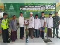 Kapolres Berikan Dukungan Renovasi Masjid Desa Semenpinggir Kapas