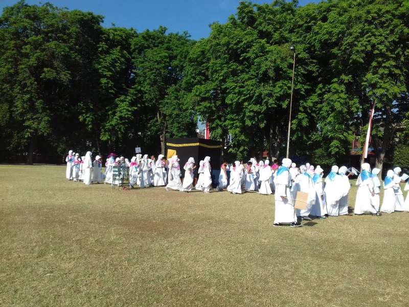 Siswa SD Muhammadiyah 2 Bojonegoro Ikuti Manasik Haji