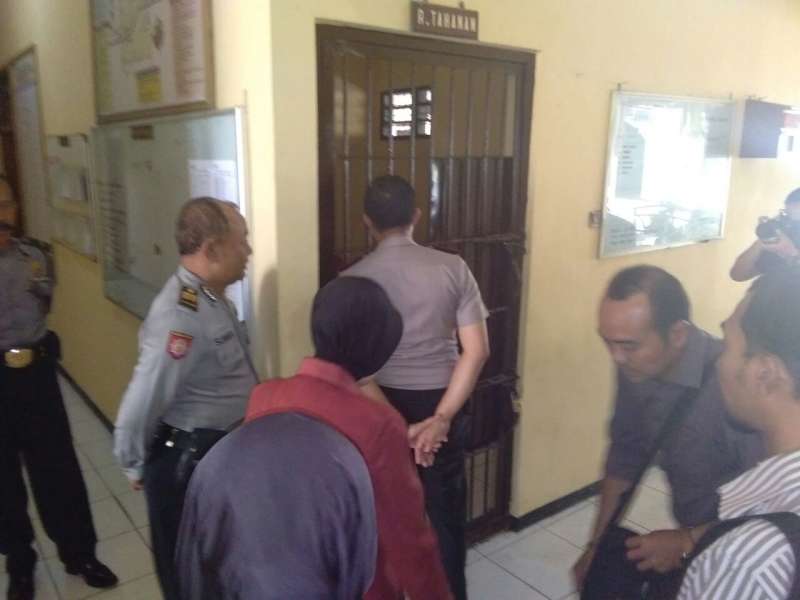 Pastikan Kondisi Tahanan Mapolres Terkontrol, Kapolres Kunjungi Sel Polsekta