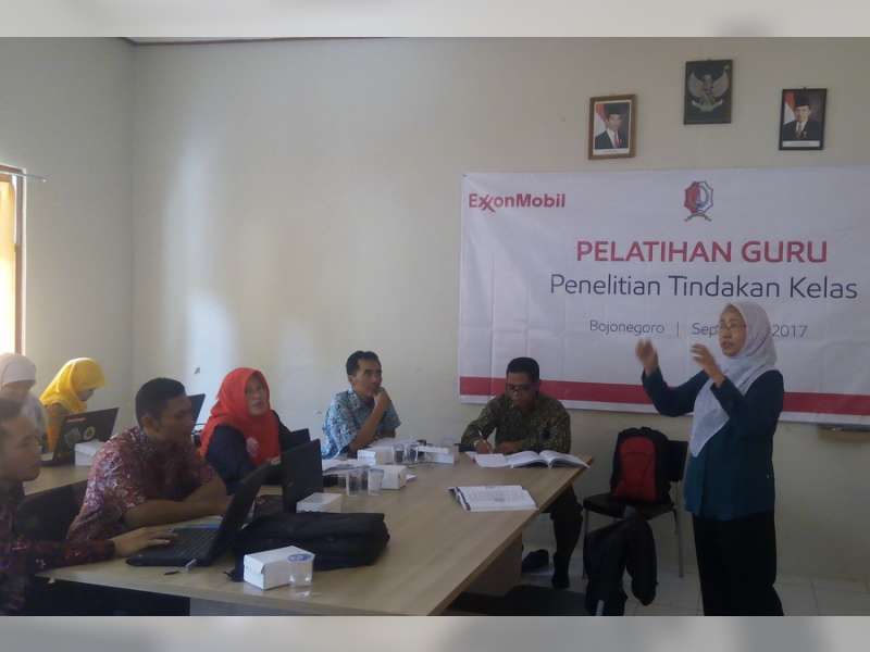 253 Guru Ikuti Pelatihan PTK Kerjasama PSF dan EMCL