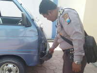 Tubruk Pikap Belok, Pengendara Beat Babak Belur di Dander