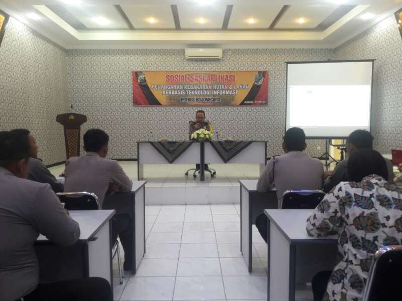 Polres Bojonegoro Sosialisasikan Aplikasi Penanganan Karhutla