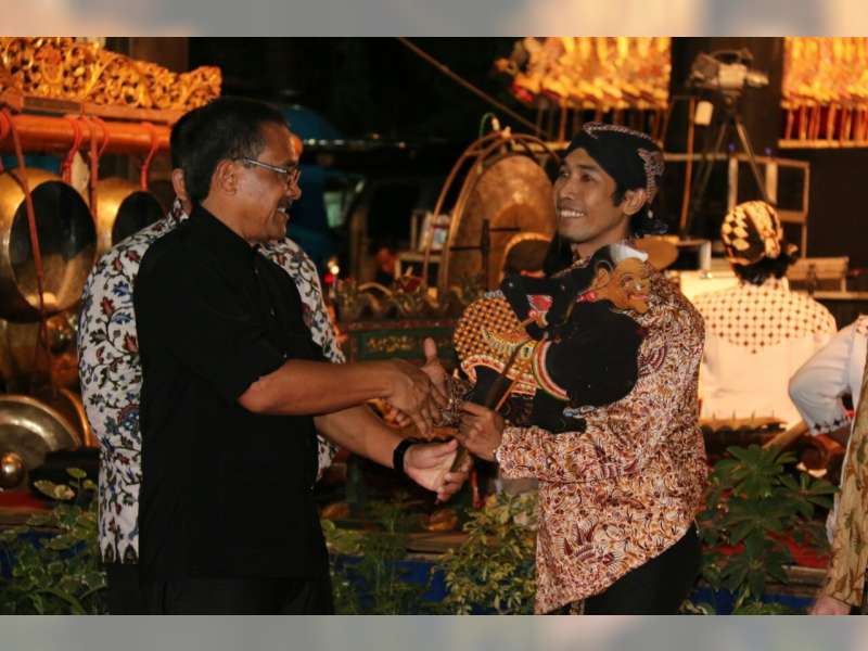 Sosialisasi Empat Pilar Kebangsaan Lewat Wayang Kulit