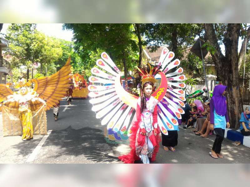 Pawai Budaya Tingkat SD dan SMP Dikuti 32 Peserta