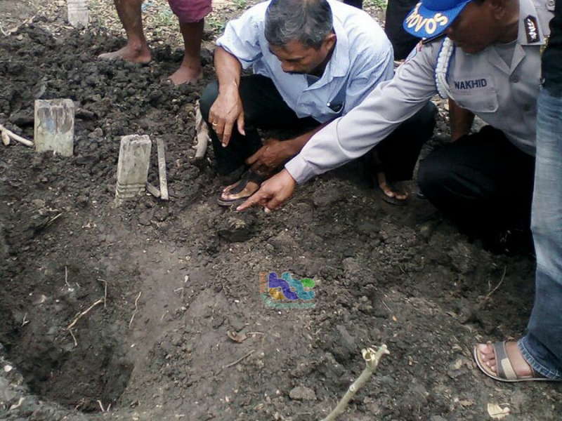 Warga Desa Mori Dihebohkan Pembongkaran Makam