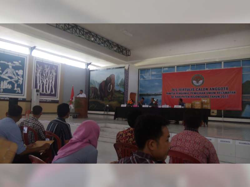 455 Calon Panwascam Ikuti Tes Tulis