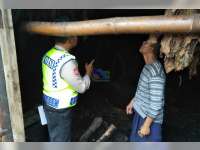 Gudang Oven Tembakau Milik Warga Sukosewu Terbakar