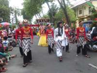 Pawai Budaya Tingkat SMA dan Umum Tak Kalah Semarak