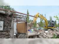 Berdiri di Tanah Milik Dinas Pengairan Jatim, 168 Rumah Warga Sukorejo Dirobohkan