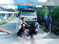 Tabrak Truk, Pengendara Motor di Sugihwaras Patah Kaki