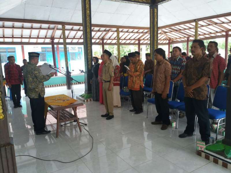 Kecamatan Kedewan Lantik Perangkat Desa Baru