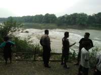 Warga Ngraho Korban Tenggelam di Bengawan Solo Belum Ditemukan