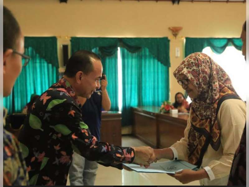 25 PNS Bojonegoro Terima SK Purna Tugas