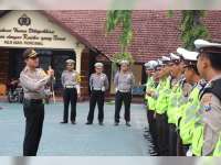 Kapolres Bojonegoro Motivasi Anggota Sat Lantas Yang Terlibat Ops Zebra 2017