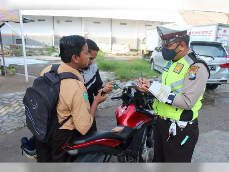 Operasi Zebra Hari Kesebelas, Sat Lantas Polres Bojonegoro Tindak 252 Pelanggar