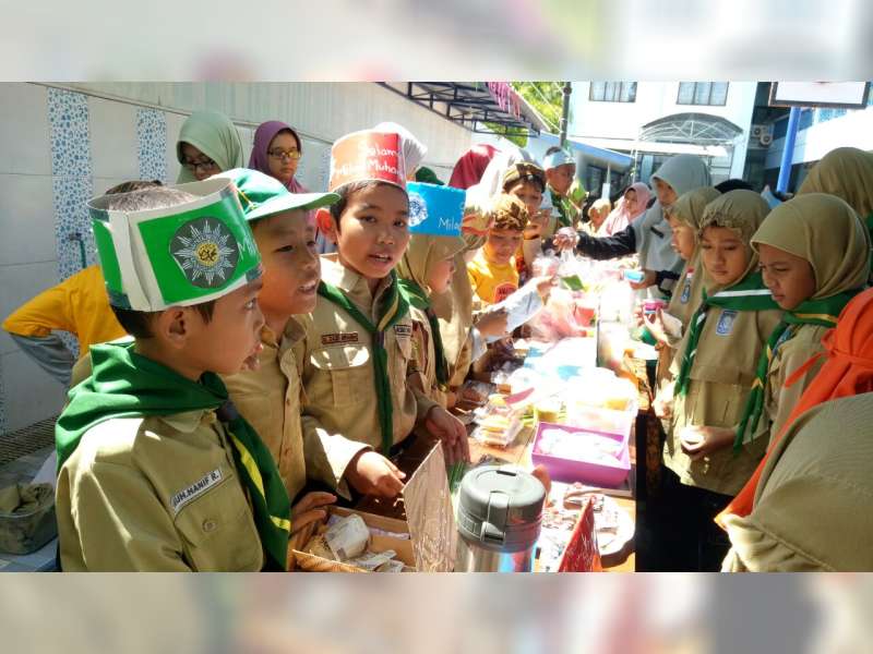 Milad Muhammadiyah ke 105, SD Muda Bo Gelar Market Day