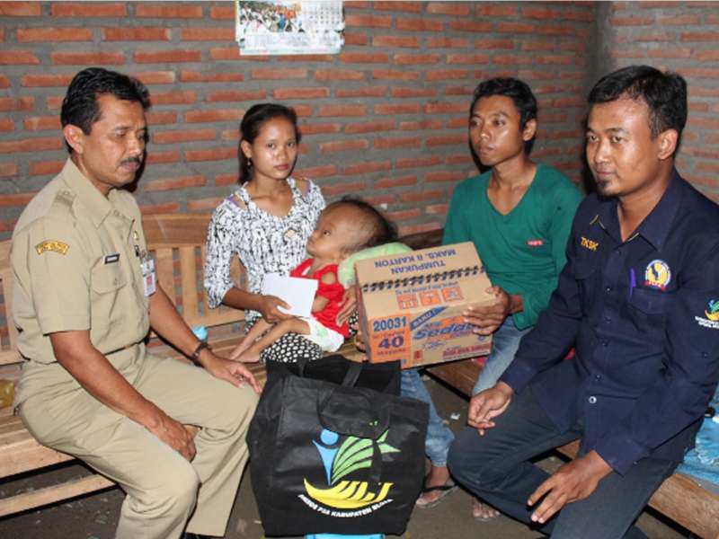Terima Bantuan Sosial, Balita Penderita Hidrocephalus Dirujuk ke RSUP Sarjito Yogyakarta