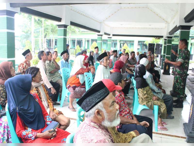 Kodim Bojonegoro Gelar Pemeriksaan Gratis Penderita Katarak