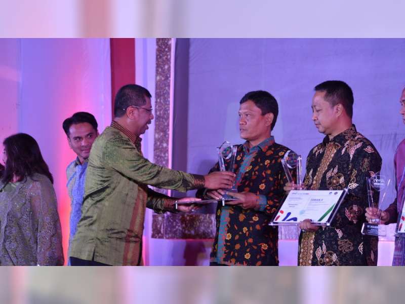 Bojonegoro Raih Penghargaan Terbaik  Pelayanan Informasi Melalui Website